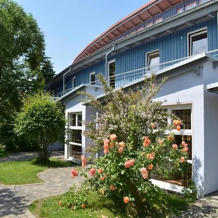 In With A Shared Pool Holiday home Wernigerode