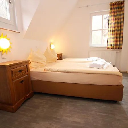 Ferienhaus In Mit Gemeinschaftspool Wernigerode