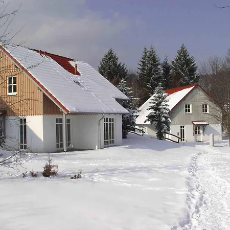 In Mit Gemeinschaftspool Ferienhaus *